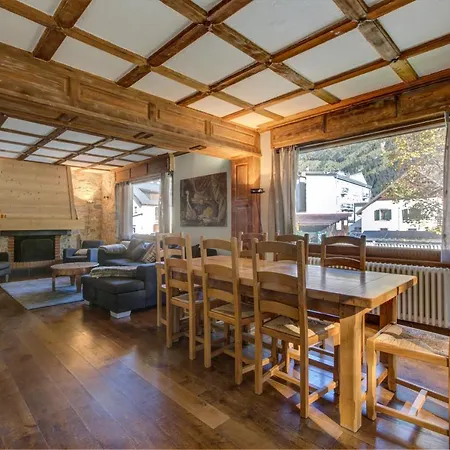 Chalet Fleur Chalet